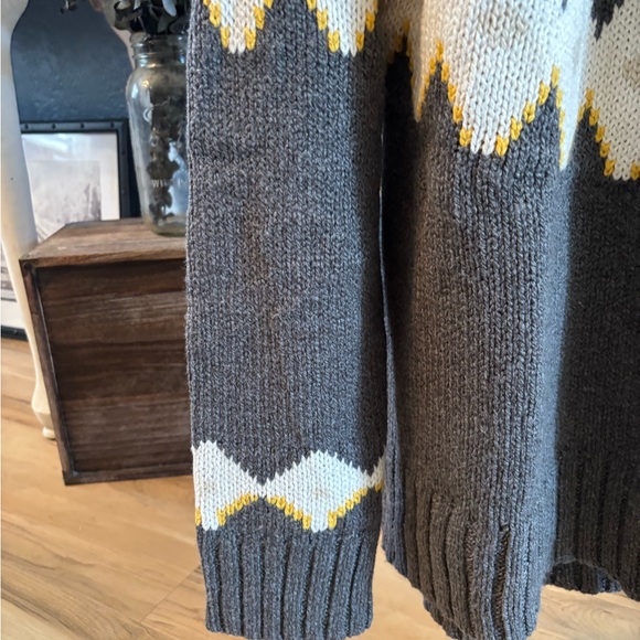 Aerie Cozy Gray Fairisle Sweater NWT - Picture 4 of 9